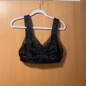 Black silky crop top tank
